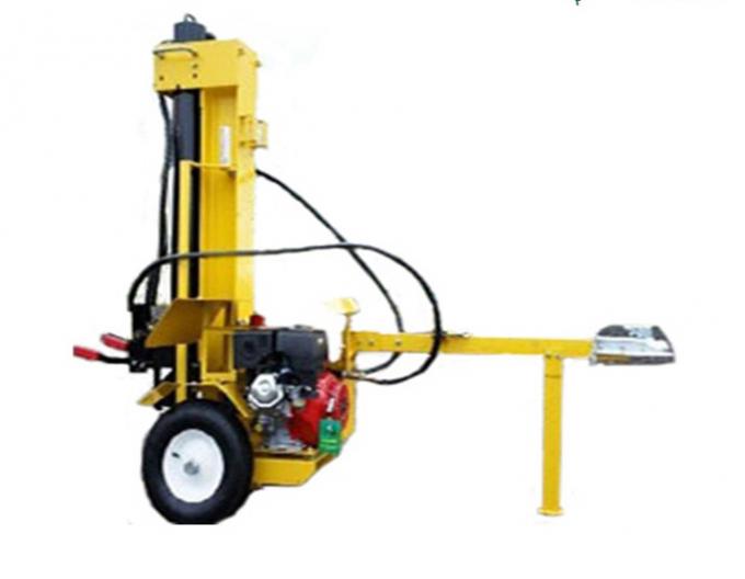 เครื่องแยกท่อนซุงแนวตั้งพลังงานดีเซลให้อาหารป่า 45 Ton Wood Splitter 2