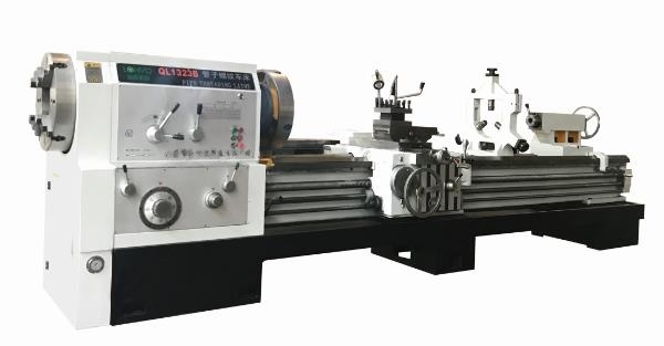 QL1320 เครื่องกลึงซีเอ็นซีแนวนอนความหยาบผิวท่อโลหะเครื่องเกลียว 1