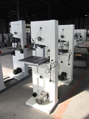 เครื่องเลื่อยสายพาน 3HP แบบแนวนอน เครื่องเลื่อยสายพานงานไม้