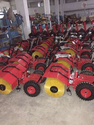 6.5HP Snow Power Brush Sweeper เดินหลัง Recoil Starter ความยืดหยุ่นสูง