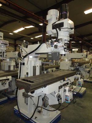 เครื่องเจาะมิลลิ่ง 3HP ISO 9001 Universal Milling Machine